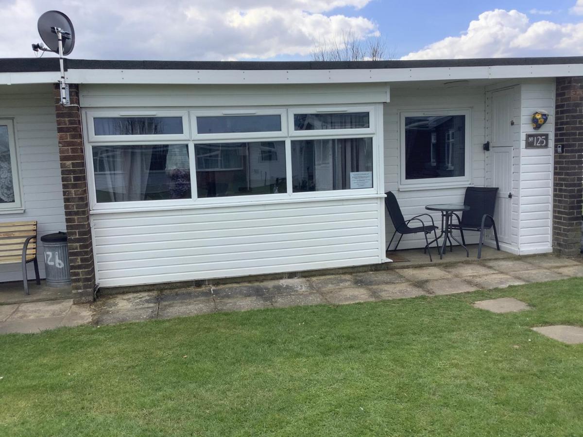 125 Sundowner Villa Hemsby Buitenkant foto